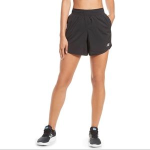 New Balance Accelerate Shorts